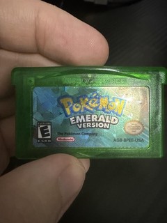 Pokemon Emerald Version Authentic Game Boy Advance Cartridge Dry Battery