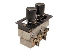 Square D 9001-UO-1 Series A 250 V AC/DC 2-Button (5-Speed) Push-Button Station