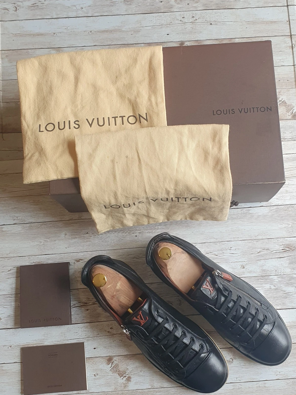 LOUIS VUITTON BLACK DAMIER MENS LEATHER TRAINER SNEAKER UK SIZE 8.US 9. EU 42.