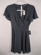 Express Dress Womens 00 Black Chiffon Wrap Fit & Flare Short Flutter Sleeve