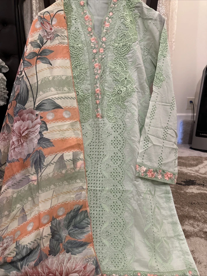 Pakistani Chickendari  Cotton Adnan Libas Outfit Bust 42/43 - Image 4 of 4