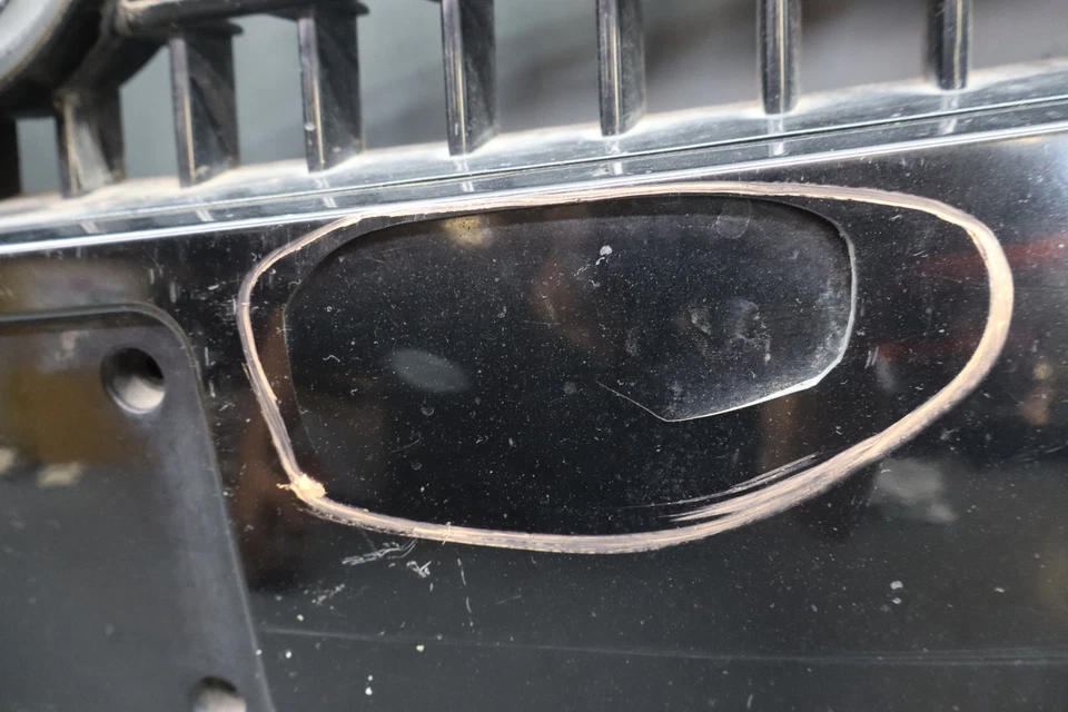 Grelha de radiador 10-15 Audi Q7 frontal preta 4L0853651A fabricante de equipamento original - Imagem 4 de 4