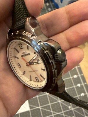 Timex T49909 Men's Expedition Green Leather Watch Indiglo Date