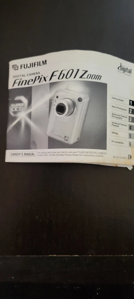 Fujifilm FinePix F601 Zoom Digital Camera (Camera Only) - Image 4 of 4
