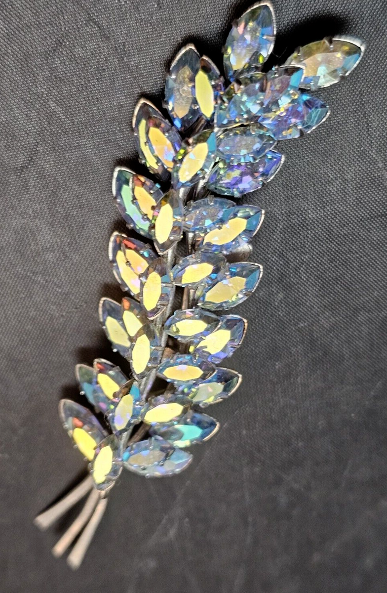 Vintage JEWEL CREST Aurora Borialis Brooch by Donald Simpson