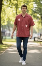 Tuesday Girlfriend Flower Short Sleeve Button-Down Shirt Size Medium