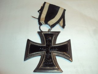 German WW1 Iron Cross 2nd Class With Ribbon