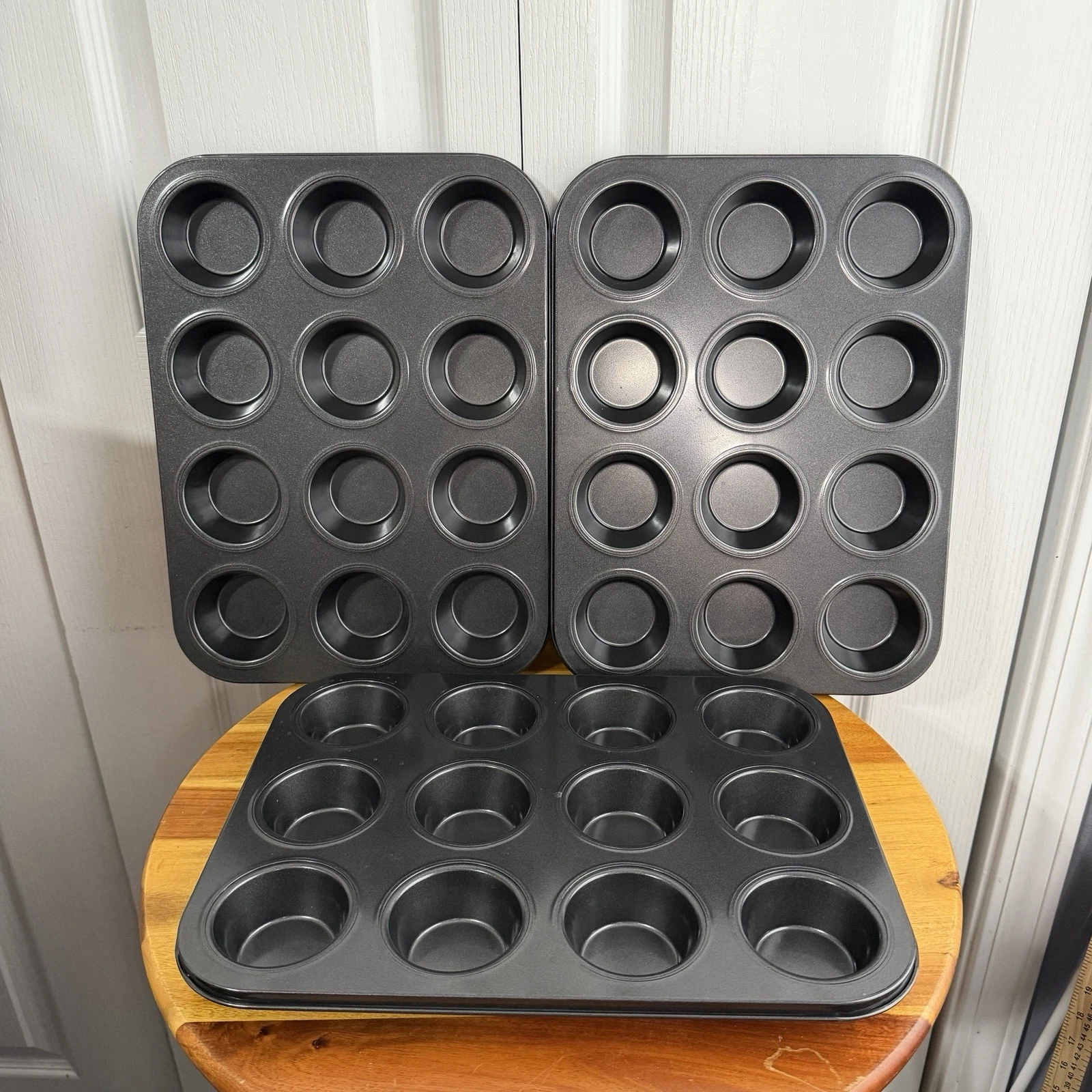 Lot Of 3 Nonstick Dozen Cupcake Muffin Pans Cottage Farm At Home Baker Gifts