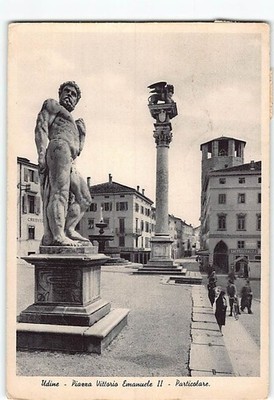 Postcard Particolare Piazza Vittorio Emanuele II Udine Italy