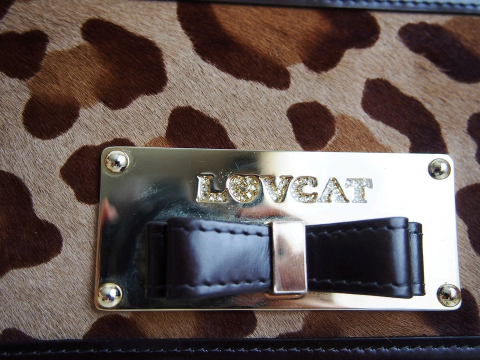 Bolso sin asas LOVCAT Paris charol pelo de pony marrón Foto 3 de 4