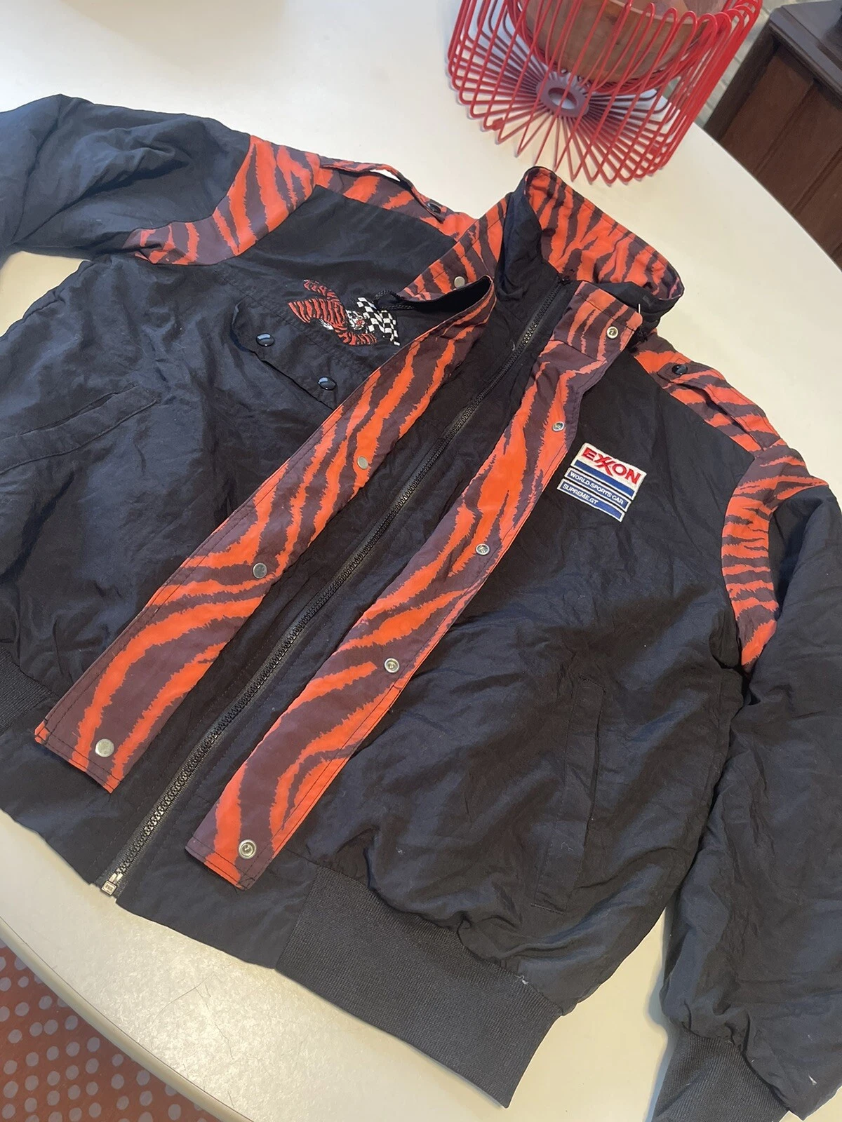 EXXON WORLD SPORTS CAR SUPREME Bengals Zumba vintage années 80, veste style USA X LARGE