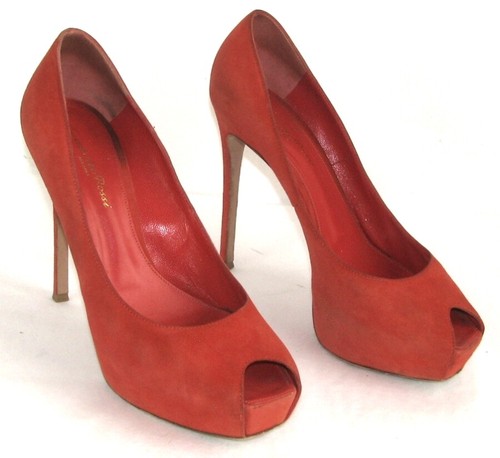 GIANVITO ROSSI Court Shoes Heels 4 7 
