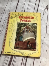 The Wonderful Enchanted Forest : A Bonnie Book 1957 Samuel Lowe Company