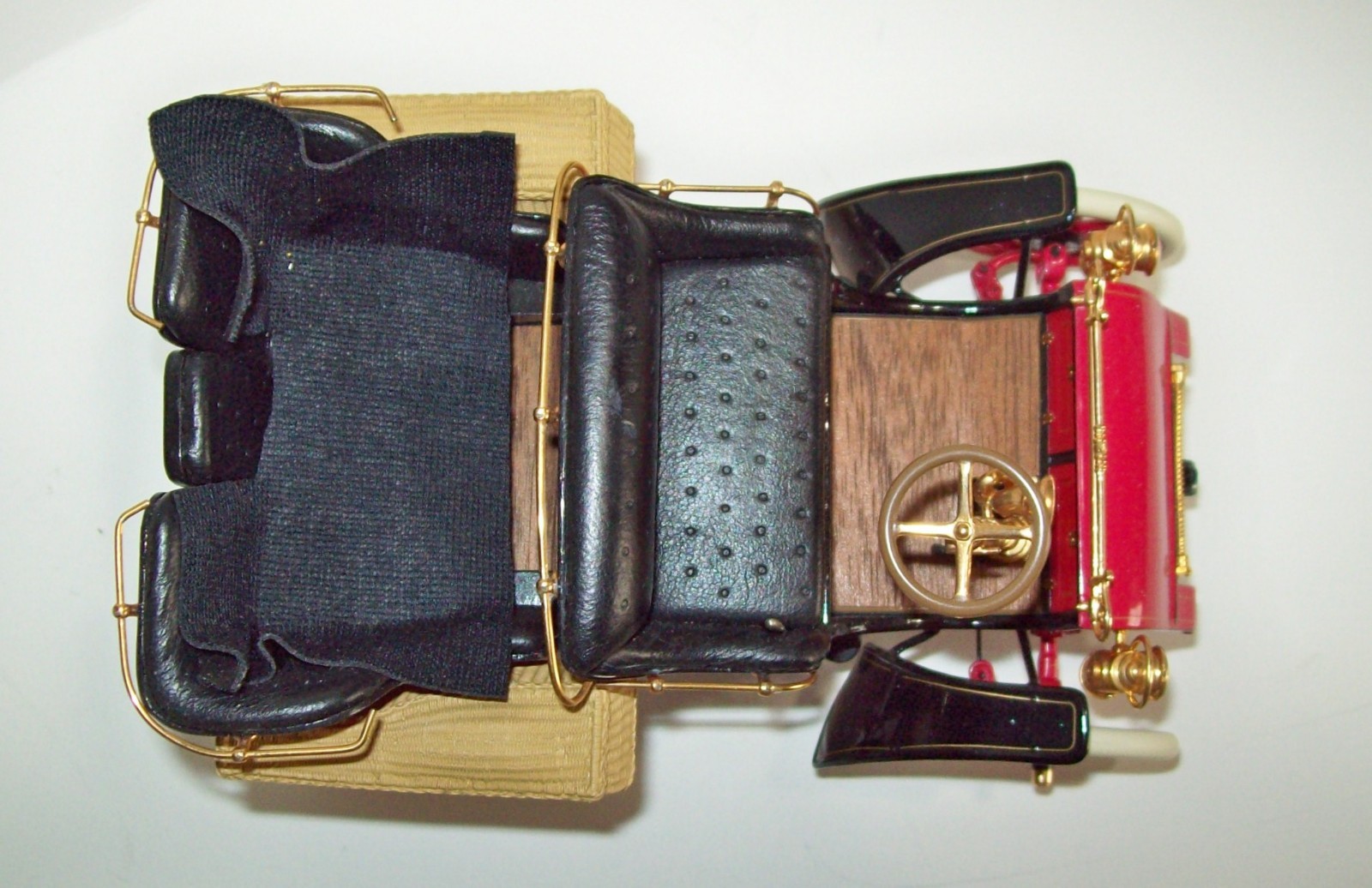 DIECAST FORD 1903 MODEL "A" by FRANKLIN MINT