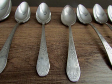 Vintage 1927 PAUL REVERE COMMUNITY ONEIDA SET OF 9 mixed 6 teaspoons 3 serving