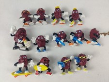 California Raisins Lot of 13 3  PVC Rack Band Skating Figures 1988 Applause