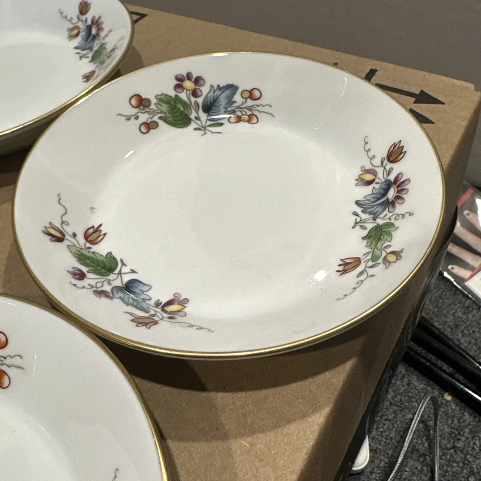 Juego de 4 platos de mantequilla de pan con borde dorado floral Richard Ginori Italia hechos en Italia Foto 3 de 4