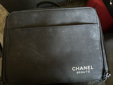 RARE AUTHENTIC Chanel Beaute Le Vanity De Maquillage Essential Makeup Case BLACK