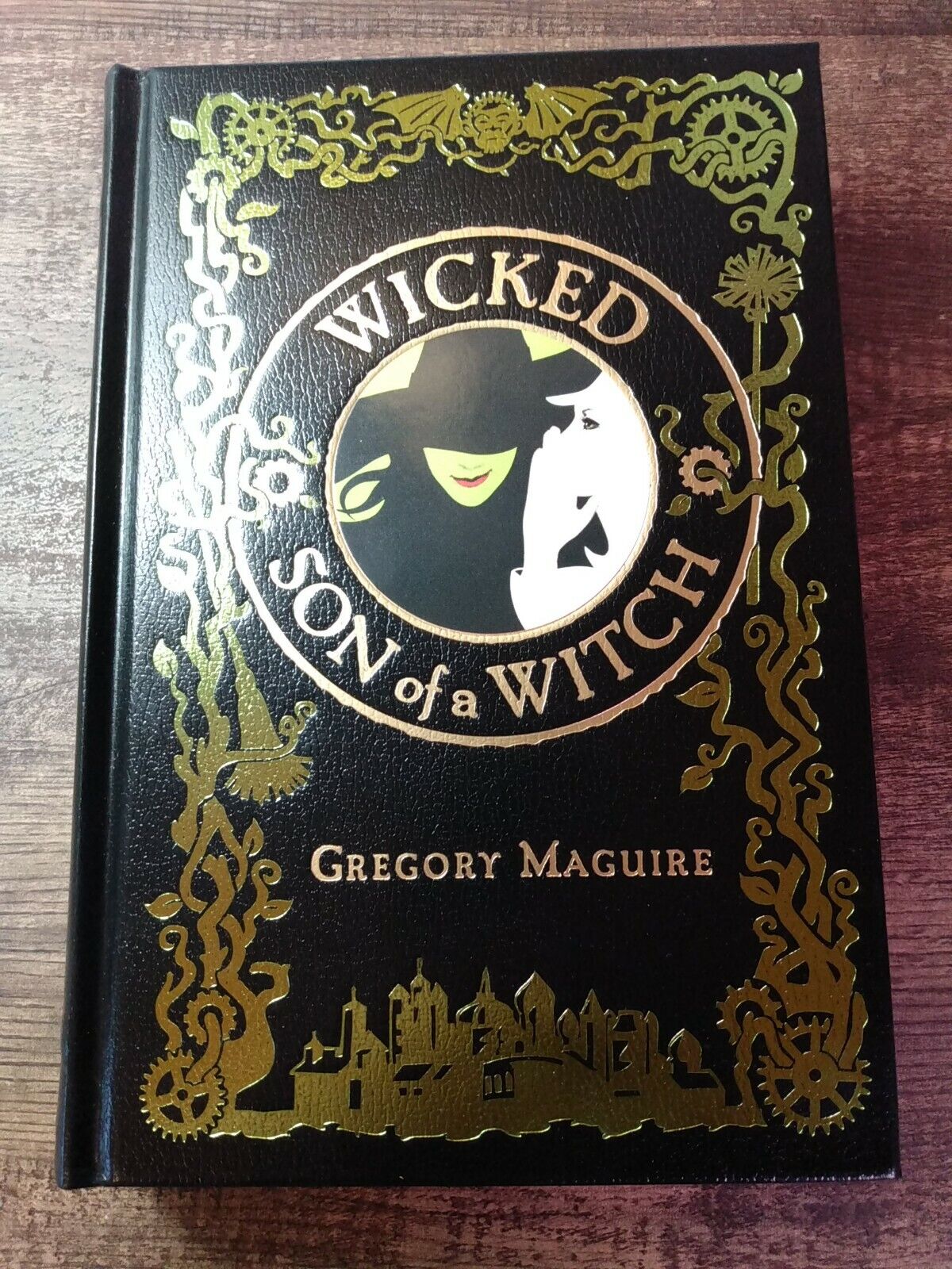 WICKED SON OF A WITCH by 【SALE／91%OFF】 Gregory Maguire Barnes Noble Wizard Oz 2008 話題の行列 of Leather