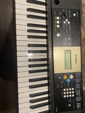Yamaha YPT-220 61-Key Digital Keyboard w/ Power Cord - Tested  Works Great 