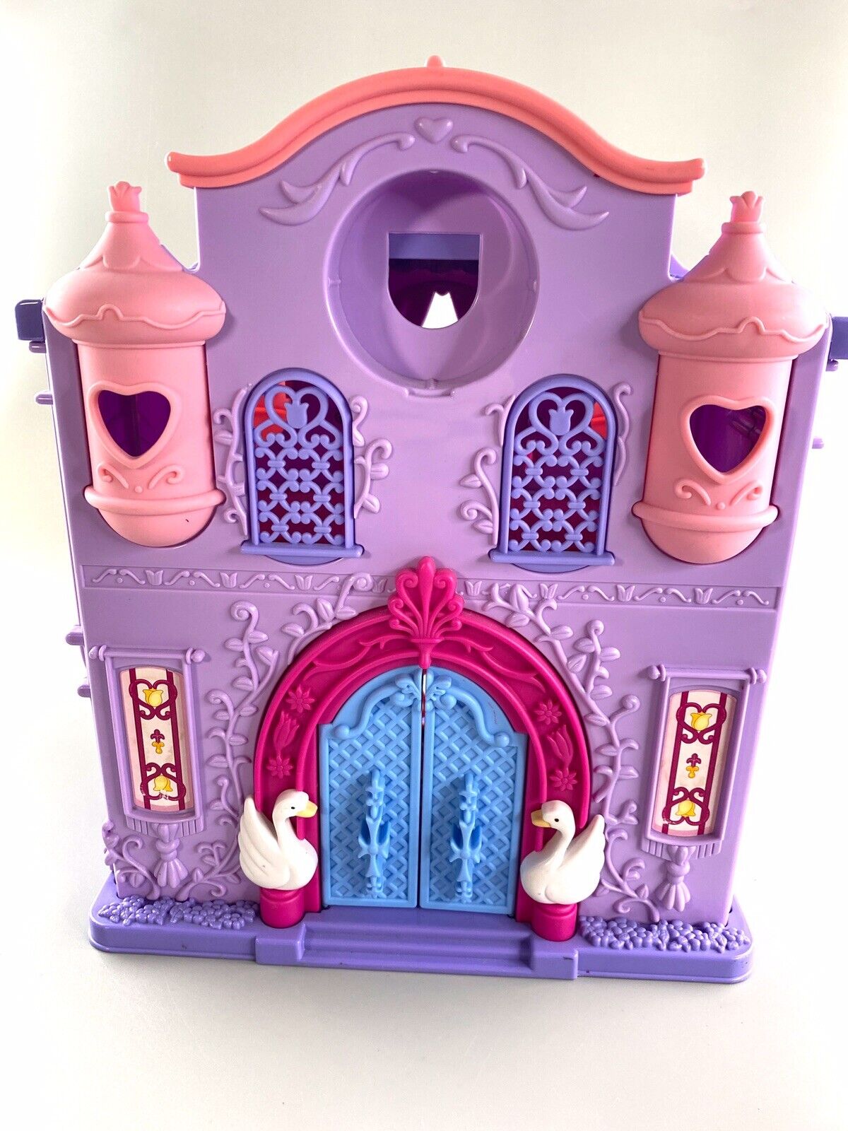 The Little Red Dollhouse at Candy Kingdom