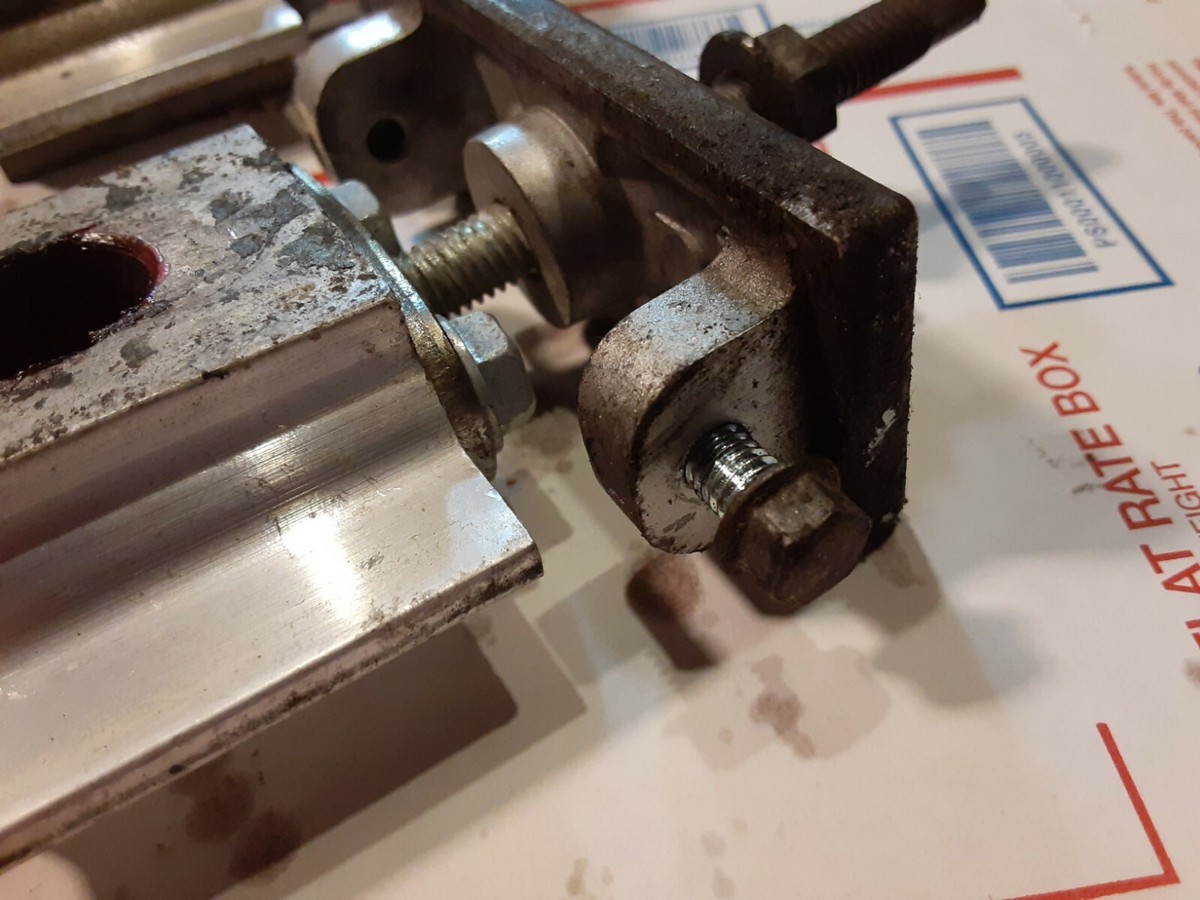 1990 Kawasaki Ninja ZX6 ZX600D Inside Chain Adjuster Cap chain