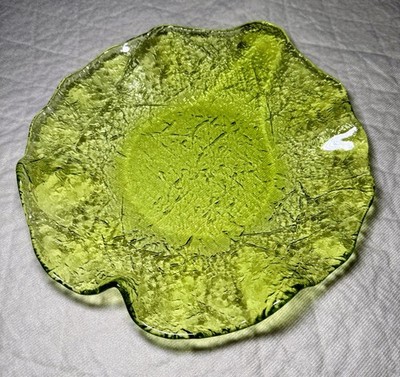 Crate And Barrel Spain Recycled Green Glass Large Bowl Platter 11  - H30