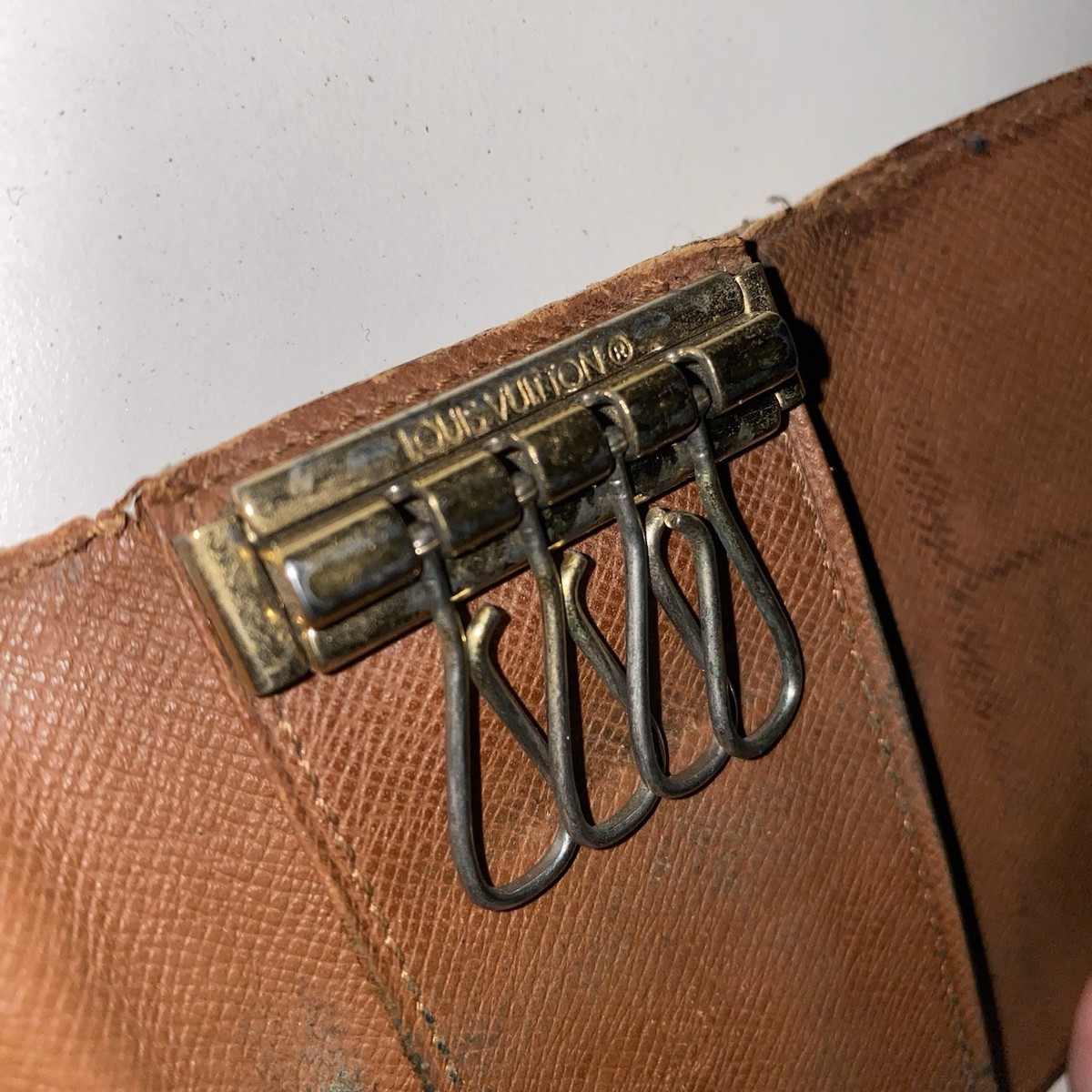 ♥LOUIS VUITTON キ―ホルダー♥美品✨️保存箱付 Louis Vuitton Vintage Monogram Case, Key Holder, Mini Case w/ Key