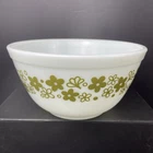 Vintage Pyrex Spring Blossom Crazy Daisy 402 Nesting Mixing Bowl 1 1/2 qt NICE