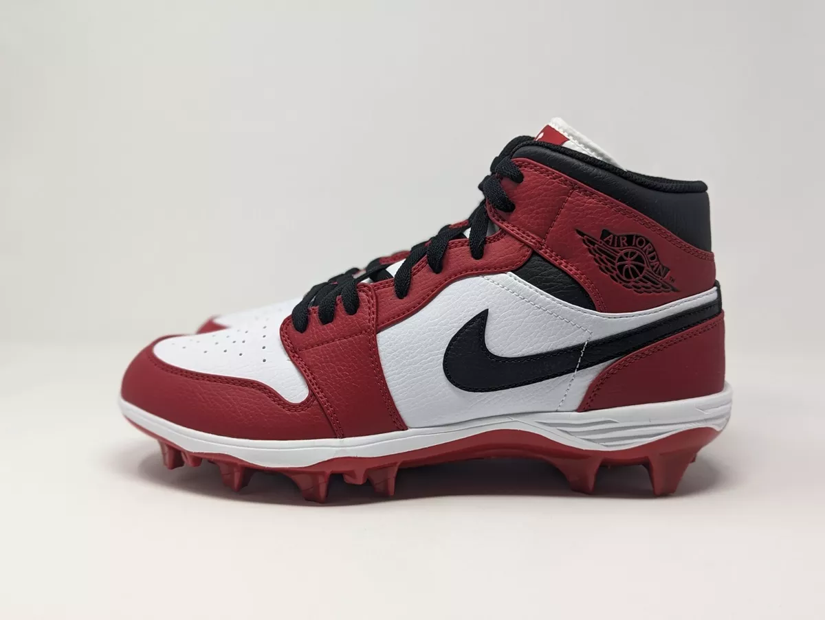 Orange jordan hotsell football cleats