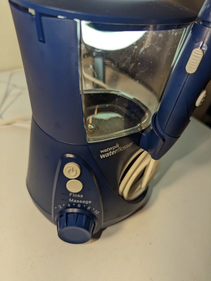 Waterpik Aquarius Water Flosser Profesional para Dientes, Encías, Frenos, Coche Dental Foto 3 de 4