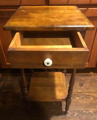 VINTAGE HAND-CRAFTED NIGHT STAND AMERICANA STYLE