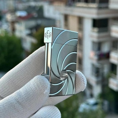 S.T Dupont Silver Flint Spectre 007 Ligne 2 Lighter Single Flame New Sealed)