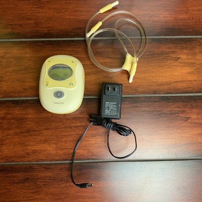 Medela Freestyle Double Electric Breast Pump Motor and Charging Cable