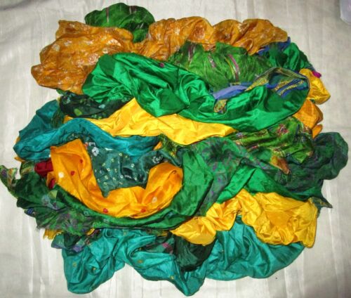 UK LOT PURE SILK Antique Vintage Sari REMNANT Fabrics 100 GRAMS CRAFT DOLL QUILT - Picture 13 of 87