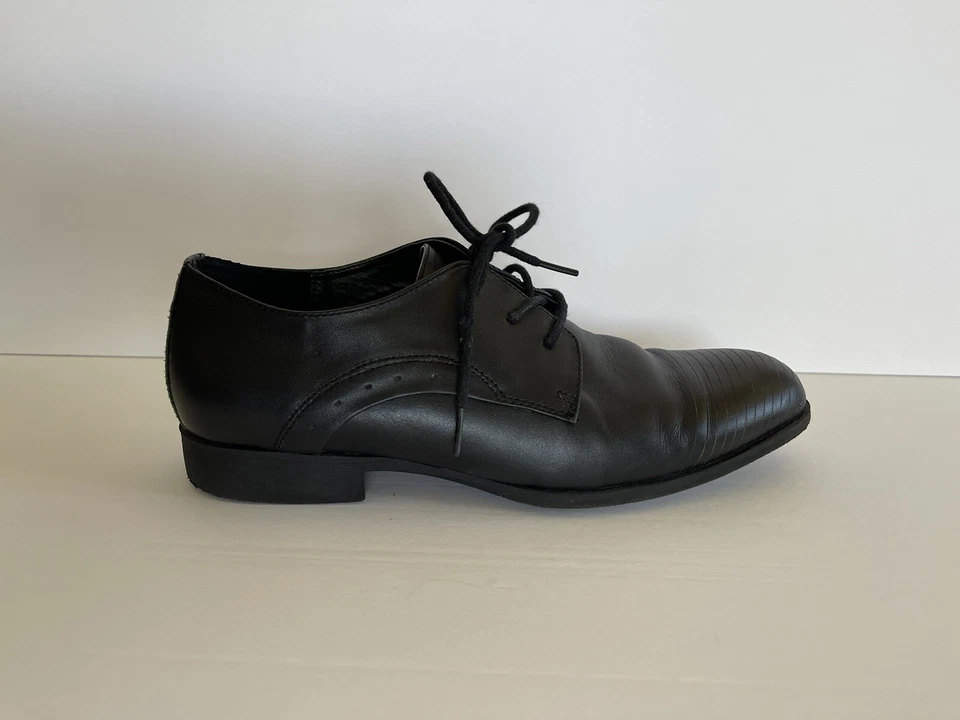 Kenneth Cole New York Zapatos de Vestir Negros Rectos Oxford Niños Talla 6 Foto 3 de 4