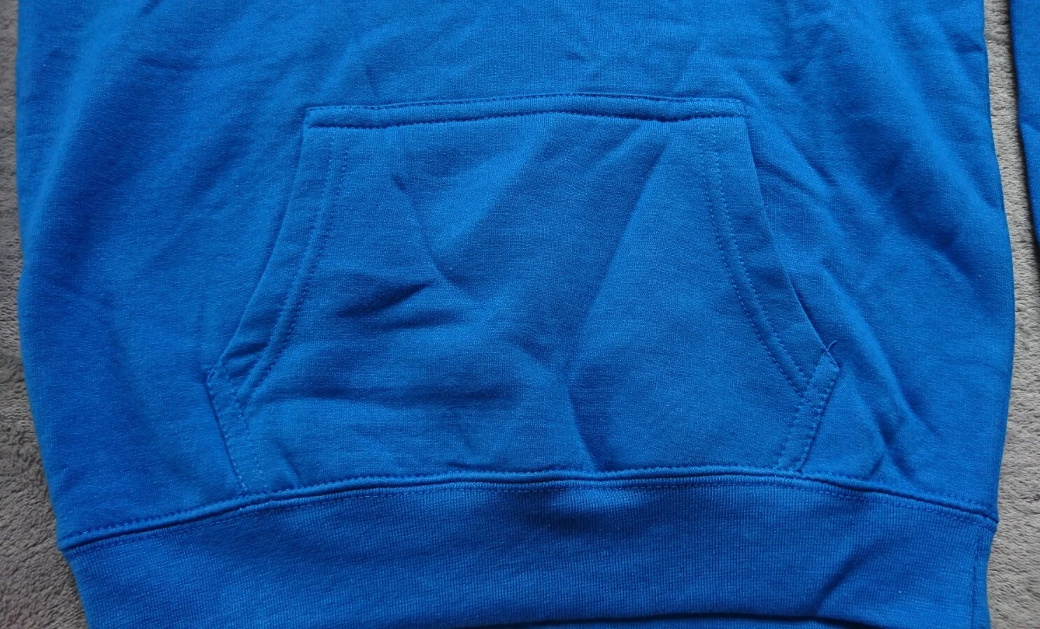 VETEMENTS Abbigliamento Club Felpa con cappuccio blu reale età 5 6 anni NUOVA