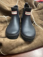 Hunter Women's Original Chelsea Short Rubber Boots Size 6
