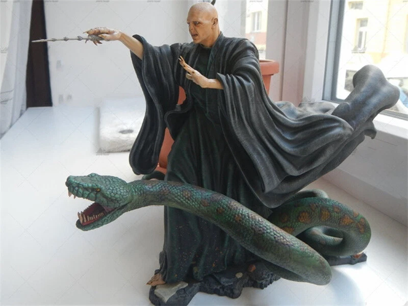 Lord voldemort cheap figure