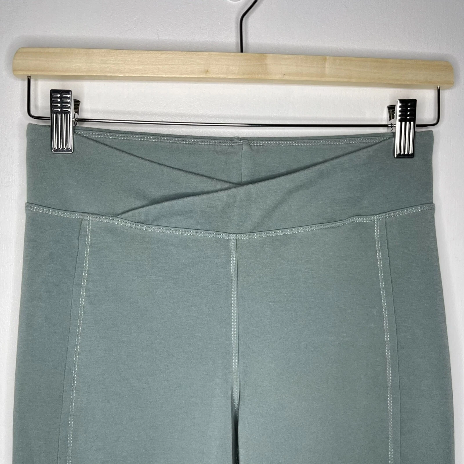 free-people-movement turnout lace up capri crop yoga leggings