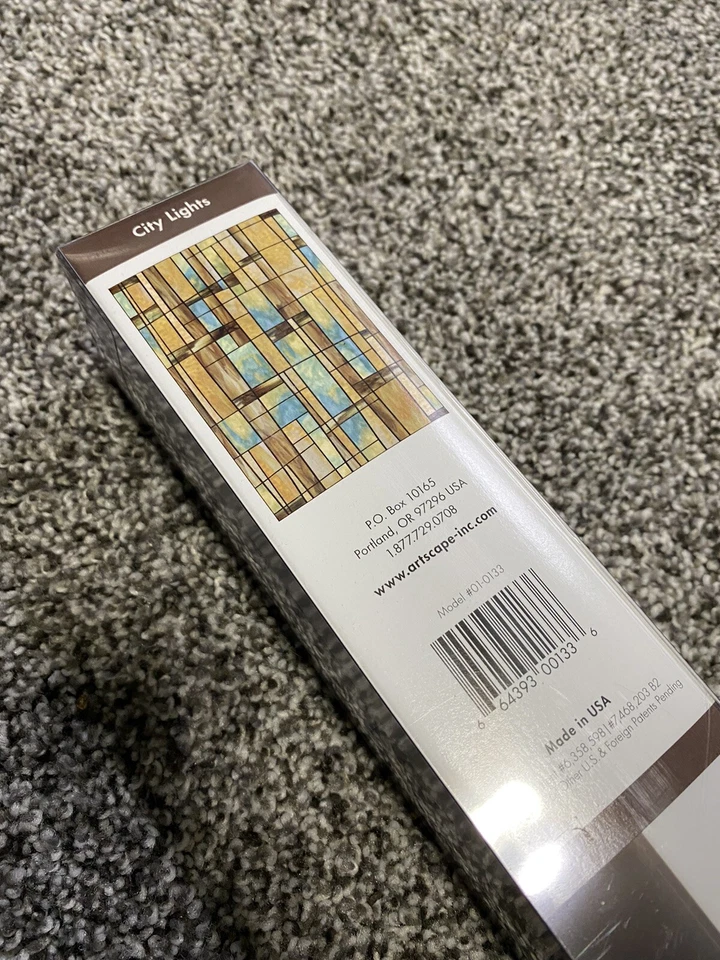 Película decorativa para ventanas City Lights 24" x 36" extraíble lavable Foto 2 de 4