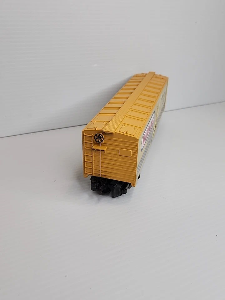 Williams by BACHMANN  Platinum Club Box Car O-Gauge Model Train - Image 3 of 4
