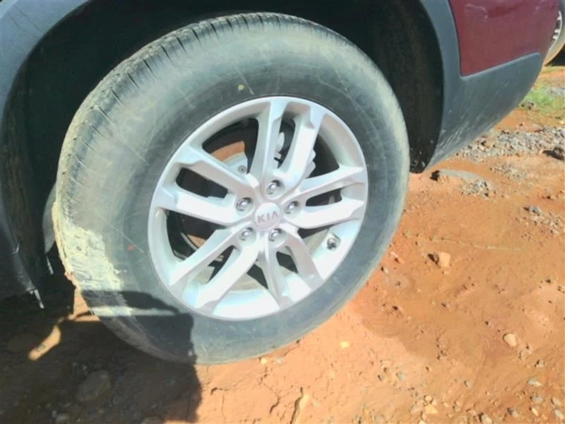 Wheel 17x7 Alloy With Fits 14-15 Kia Sorento OEM - Image 3 of 4