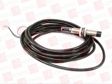 ALLEN BRADLEY 871T-L4B12 / 871TL4B12 (IN BOX)