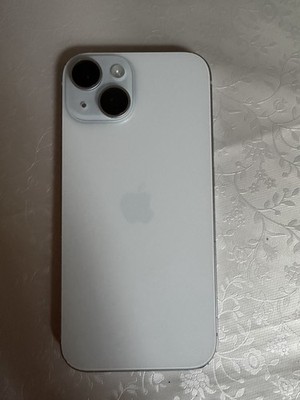 Apple iPhone 15 256GB Titan Weiß ohne Simlock