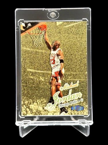 1997 Fleer Ultra MICHAEL JORDAN GOLD MEDALLION SSP VARIATION DUNKING 23G🔥RARE🔥