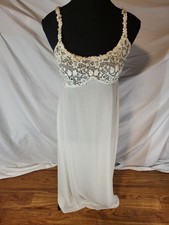 Vintage Flora Nikrooz Ivory Maxi Night Gown Women  s P Made In USA