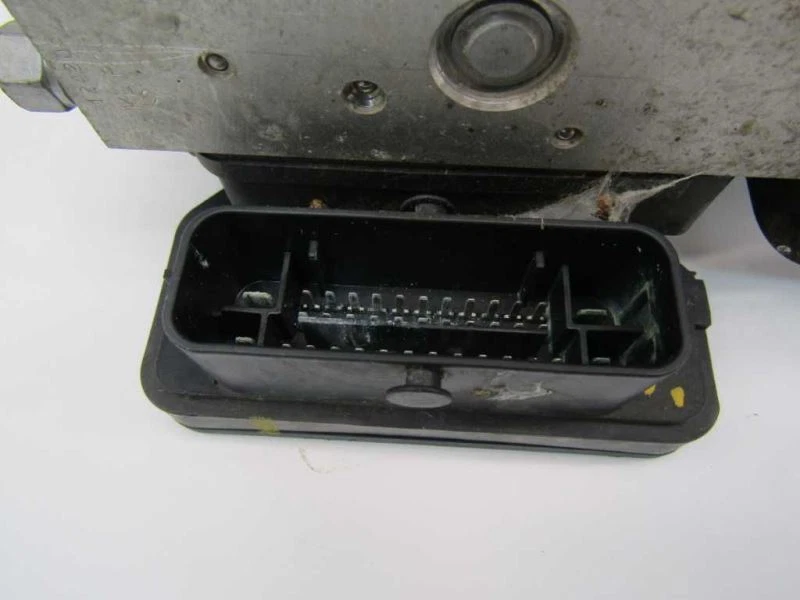 Dodge Grand Caravan 2012 ABS actuador de bomba de freno antibloqueo OEM 05154911AE Foto 3 de 4