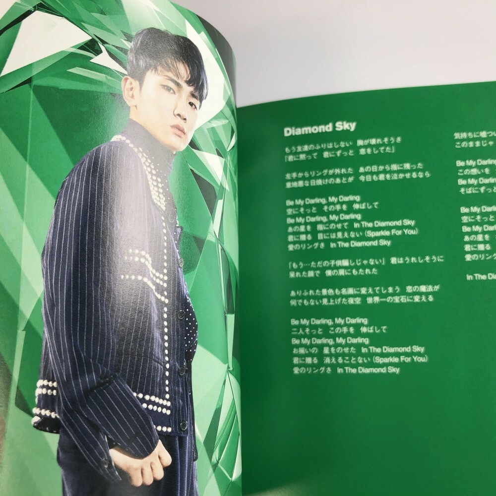 SHINee FIVE CD+Blu-ray+Booklet JAPAN Type A Limited Edition