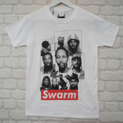 Actual Fact Shaolin Schwarm bedrucktes T-Shirt in weiß